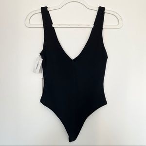 Aritzia Contour V-Neck Bodysuit in black